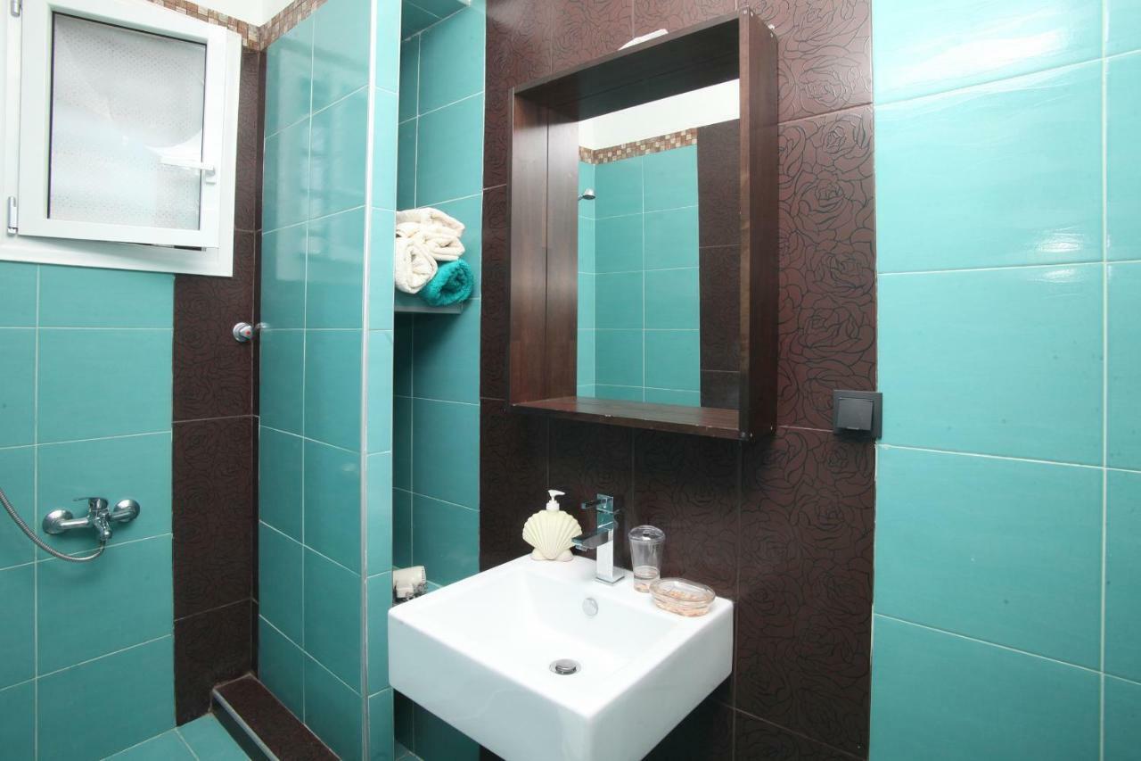See To Sea Apartments Paralia Dionysiou Luaran gambar