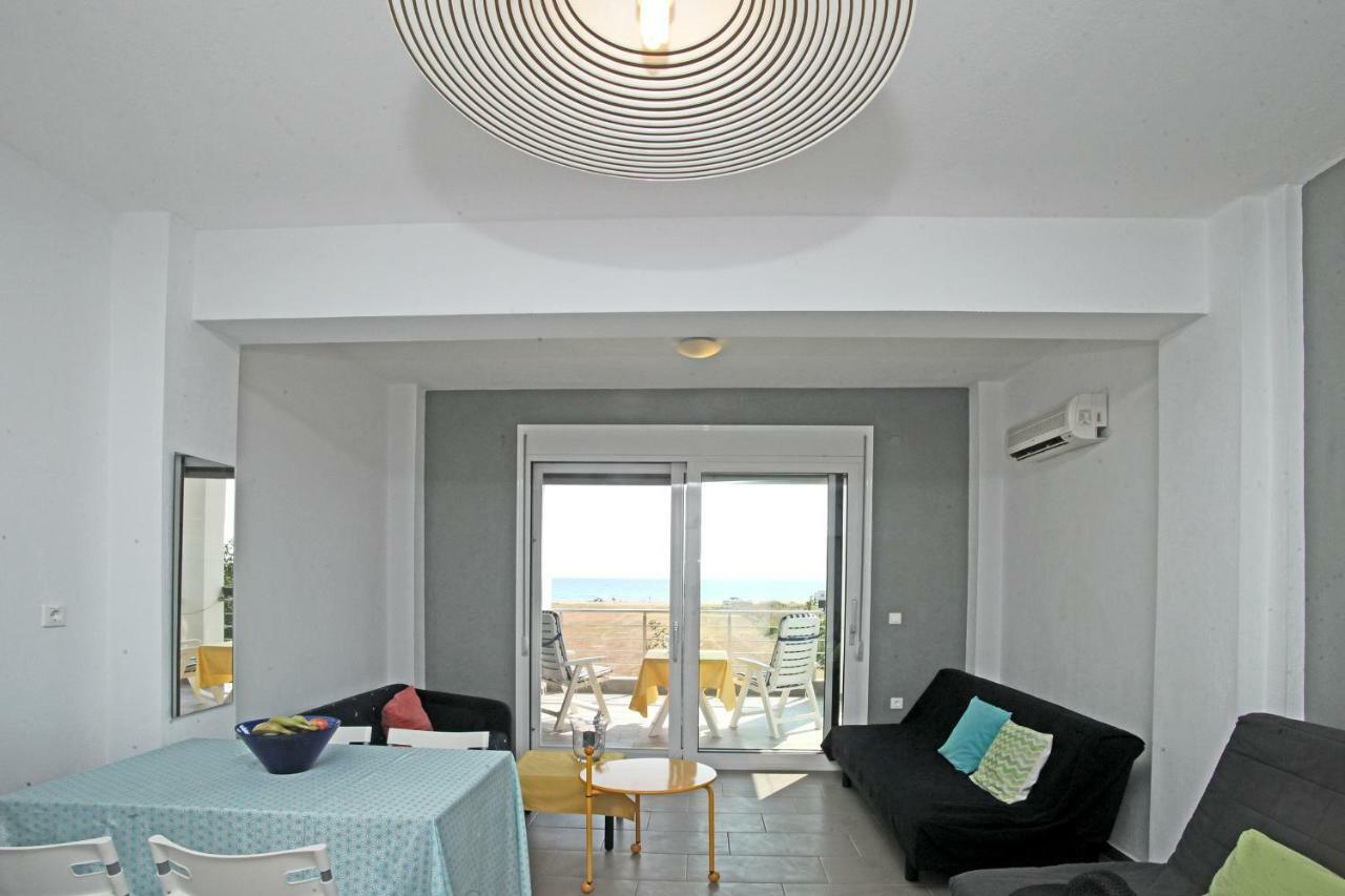 See To Sea Apartments Paralia Dionysiou Luaran gambar